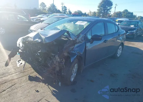 2021 Nissan Versa S 5-Speed Manual Transmission z USA, uszkodzony, nr VIN 3N1CN8BVXML881209